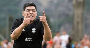 El argentino asumió el cargo de timonel de Dorados mientras es presidente del club bielorrusio Brest.