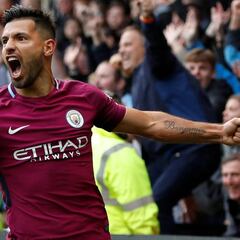 Agüero encabeza la goleada del City con un hat-trick
