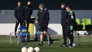 Pellegrini, junto a Alexis. 