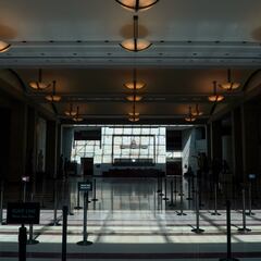 Robert Reich predicts how the government shutdown will end: “Trump and Republicans will cave”