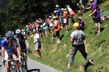 Thibaut Pinot y Tony Martin.