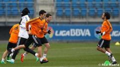 Marcelo se entrena con el grupo