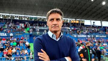 Míchel, entrenador del Al Qadsiah.