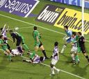 El Valladolid gana al Racing y se agarra a Primera