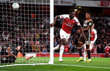 Welbeck a starting option for Arsenal, says Emery