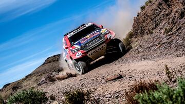 Al Attiyah con el Toyota en Marruecos.