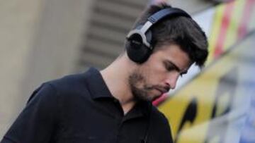 Piqué: "Debemos dejar a Cesc tranquilo y esperar"