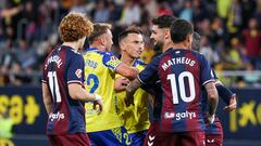 Resumen y goles del Cádiz vs Eibar, jornada 33 de LaLiga Hypermotion