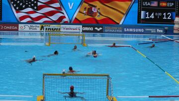 España-Estados Unidos de waterpolo playa.