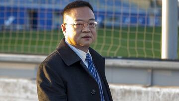 Chen Yansheng visita las instalaciones de la ciudad deportiva Dani Jarque.