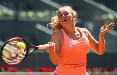 Bouchard destrona a Sharapova en un partidazo con morbo