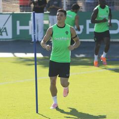 Martim Neto llega a tiempo para Vitoria