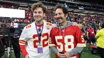 Paul Rudd y su hijo, Jack, presentes en el Allegiant Stadium para apoyar a los Chiefs.