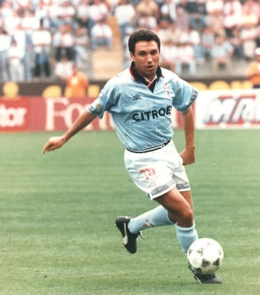 Foi uma época no Atlético, 1987-1988 e dois em Celta de Vigo, entre 1995 e 1997.