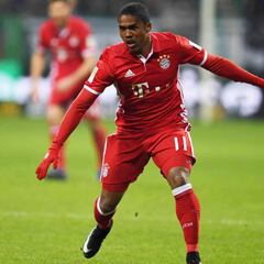 Douglas Costa confirma ofertas de España, Inglaterra y China