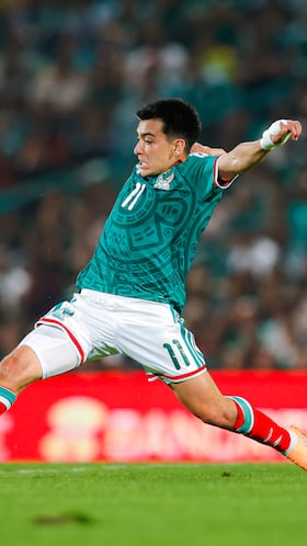 TORREON, MEXICO - NOVEMBER 15: Gilberto Mora of Mexico drives the ball during an international friendly between Mexico and Uruguay at Corona Stadium on November 15, 2025 in Torreon, Mexico. (Photo by Yair Gonzalez/Jam Media/Getty Images)
