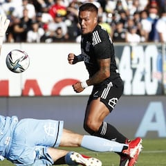 La UC y Colo Colo abrirán el 2022 en Concepción: ¿cuándo y por qué se enfrentarán?