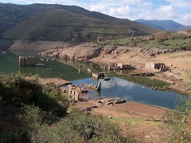 Estos son los pueblos sumergidos de Espa?a que reaparecen cuando la sequa vaca los embalses