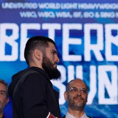 Cartelera del Artur Beterbiev vs Dmitry Bivol 2: combates, orden y horarios de la velada