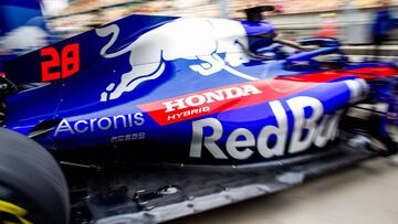 SHANGHAI, CHINA - APRIL 13:  Brendon Hartley of Scuderia Toro Rosso and New Zealand during practice for the Formula One Grand Prix of China at Shanghai International Circuit on April 13, 2018 in Shanghai, China.  (Photo by Peter Fox/Getty Images)