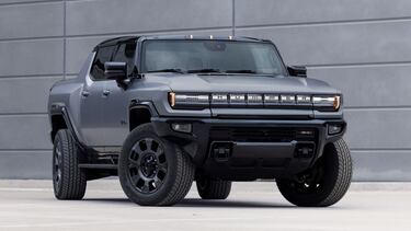 Hummer EV 2026: Ahora maniobra como cangrejo y da luz a las casas