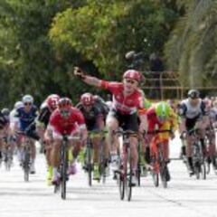 Greipel bate a Bouhanni en Palma y repite en la Challenge