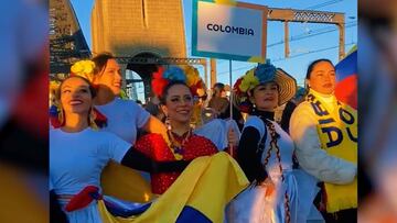 Colombia destacó con su alegría en el icónico Puente del Puerto en Australia.