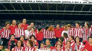 <b>GRAN TIRÓN. </b>El Athletic femenino llegó a meter más de 30.000 espectadores en San Mamés.