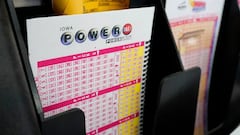 The Powerball jackpot keeps climbing and is now half a billion dollars with no winner from the last drawing. Here are the winning numbers for tonight.