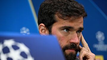 El portero del Liverpool habló en la conferencia de prensa previa al choque que tendrá su equipo frente a AC Milan desde San Siro.