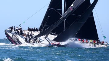 Sailing - Sydney Hobart Yacht Race - Sydney, Australia - December 26, 2024 Wild Thing avoids Alive after the start Mark Evans/AAP Image via REUTERS ATTENTION EDITORS - THIS IMAGE WAS PROVIDED BY A THIRD PARTY. NO RESALES. NO ARCHIVES. AUSTRALIA OUT. NEW ZEALAND OUT