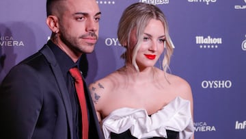 DjMariio y Noelia San Martín a su llegada a los Premios Corona de Oro.