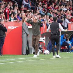 El club calla, pero los aficionados del Mirandés alzan la voz