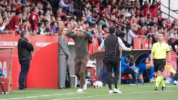 El club calla, pero los aficionados del Mirandés alzan la voz