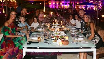 Sergio Ramos y Pilar Rubio con sus tres hijos, con la hermana de Ramos y su respectiva familia y con una pareja de amigos durante sus vacaciones de verano del 2019 en Hurgada, Egipto.