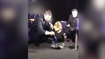 La hija de James humilla a su propio padre: ¡talento natural!