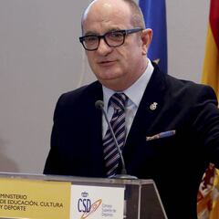 Paniagua opta a presidir el hockey sobre patines mundial