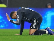 Real Madrid fell against Benfica and will now play in the playoff round of the Champions League.