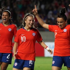 La Roja gana en la agonía y se acerca a la clasificación