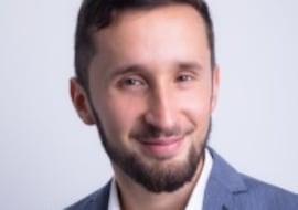 Santiago Cruz, experto en RRHH: “Si quieres saber el momento exacto para irte de una empresa, hay cinco niveles de alerta”