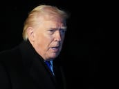 Trump amenaza con bloquear un nuevo puente que conectará EEUU con Canadá