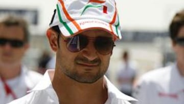 <b>RESENTIDO. </b>Fisichella parece dolido con su antiguo equipo.