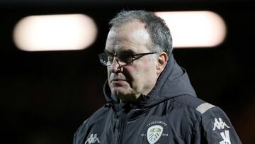 FILE PHOTO: Soccer Football - Championship - Brentford v Leeds United - Griffin Park, London, Britain - February 11, 2020   Leeds United manager Marcelo Bielsa before the match   Action Images/Peter Cziborra    EDITORIAL USE ONLY. No use with unauthorized audio, video, data, fixture lists, club/league logos or &quot;live&quot; services. Online in-match use limited to 75 images, no video emulation. No use in betting, games or single club/league/player publications.  Please contact your account representative for further details./File Photo