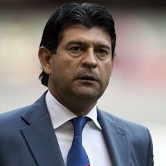 En cuestión de grandeza, Cardozo ve a Chivas por encima de Pumas