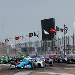 Los Penske de Newgarden y McLaughlin son descalificados del GP de St. Petersburg