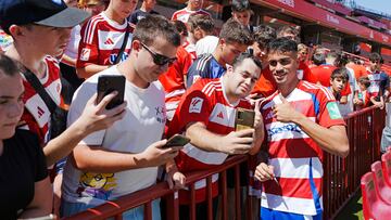 Presentación de Reinier como nuevo jugador del Granada CF para la temporada 2024-25.