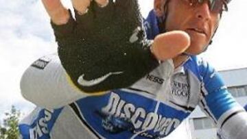 <B>PROBLEMAS.</B> Lance Armstrong debe afrontar diversos problemas judiciales.