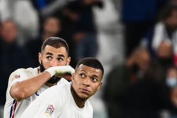 Benzema and Mbappé during France's UEFA Nations League semi-final win over Belgium on Thursday.