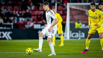 Pepe Sánchez sigue al margen y se pierde el partido ante el Sporting