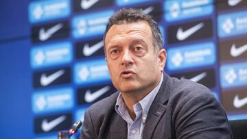 Jes&uacute;s Velasco, entrenador del Bar&ccedil;a de f&uacute;tbol sala.